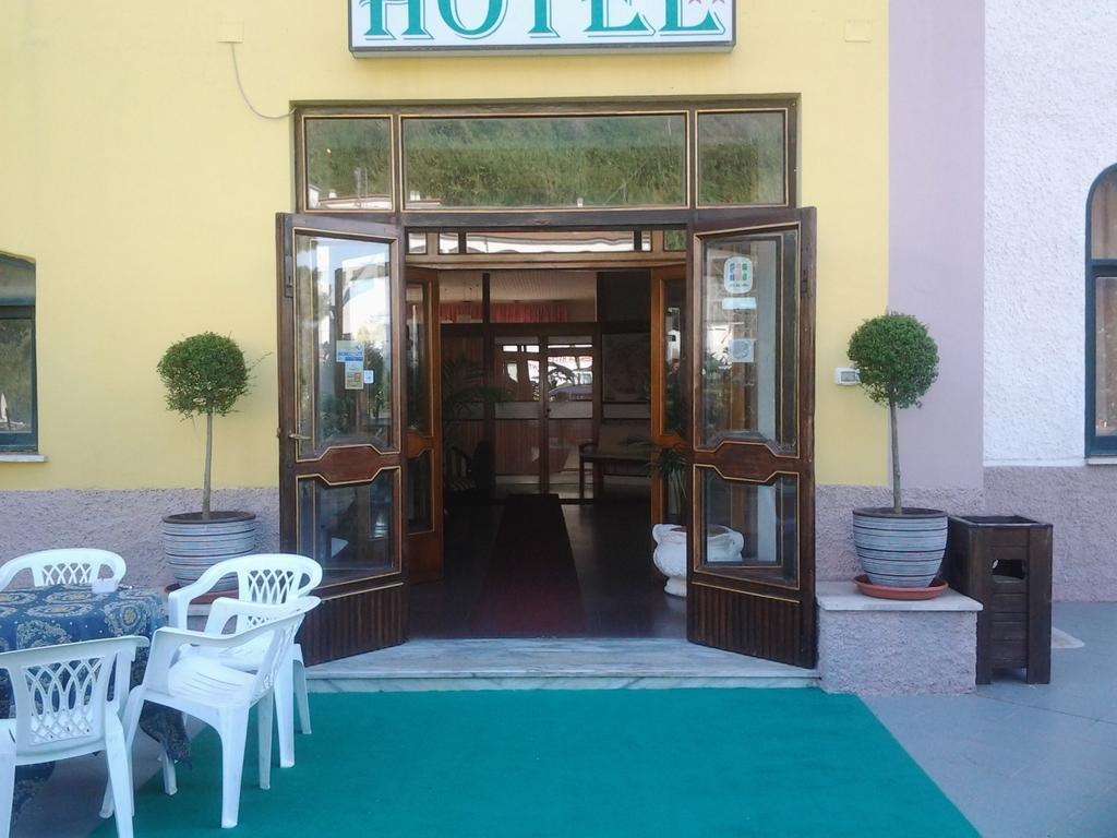 Hotel Sud Fuscaldo Eksteriør billede